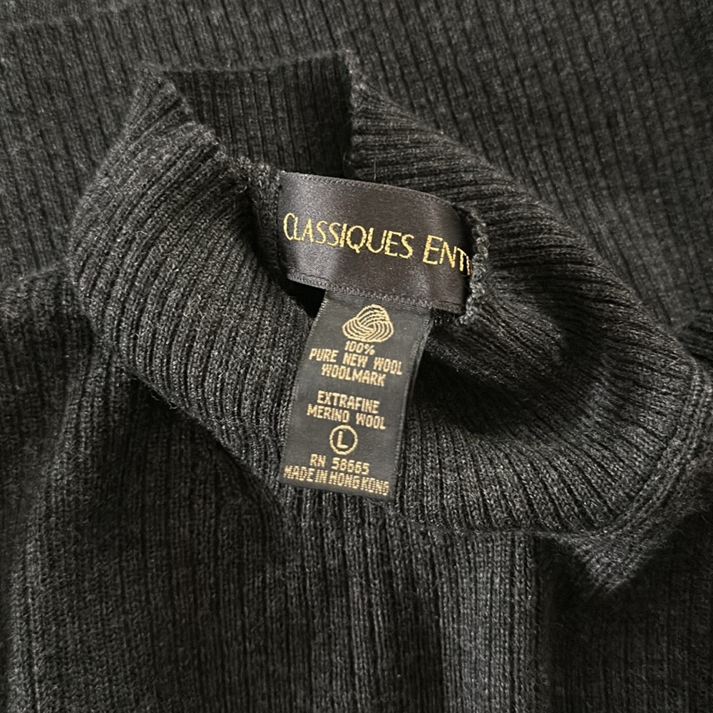 Classique Entier 100% Wool Ribbed Mock Neck Top - Picture 4 of 4